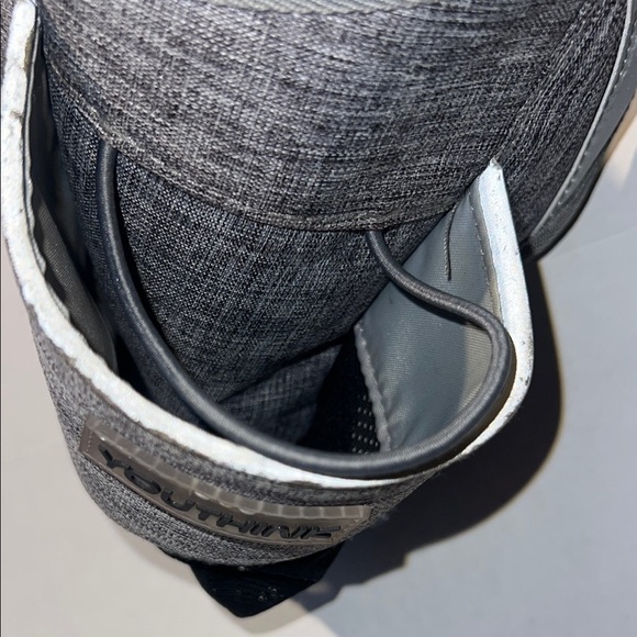 YOUTHINK Sporty Gray Belt Bag with Angular Design Outdoors Hiking Camping - Picture 7 of 10